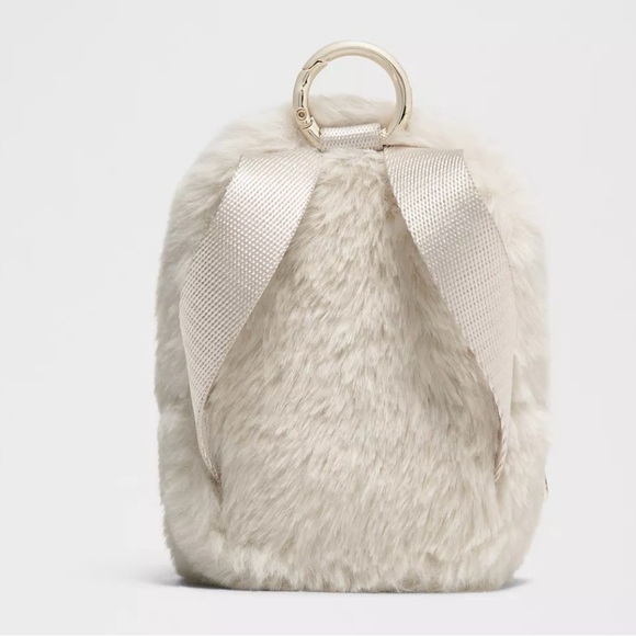 Lululemon Athletica Cream Faux Fur Everywhere Nano backpack clip - Picture 3 of 4